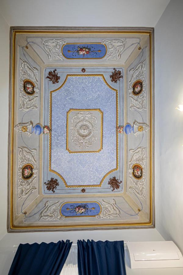Catania Center B&B Bagian luar foto